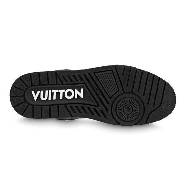 "LV" Trainer Black