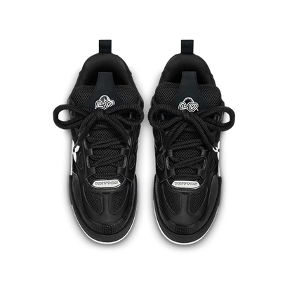 "LV" Skate Black White