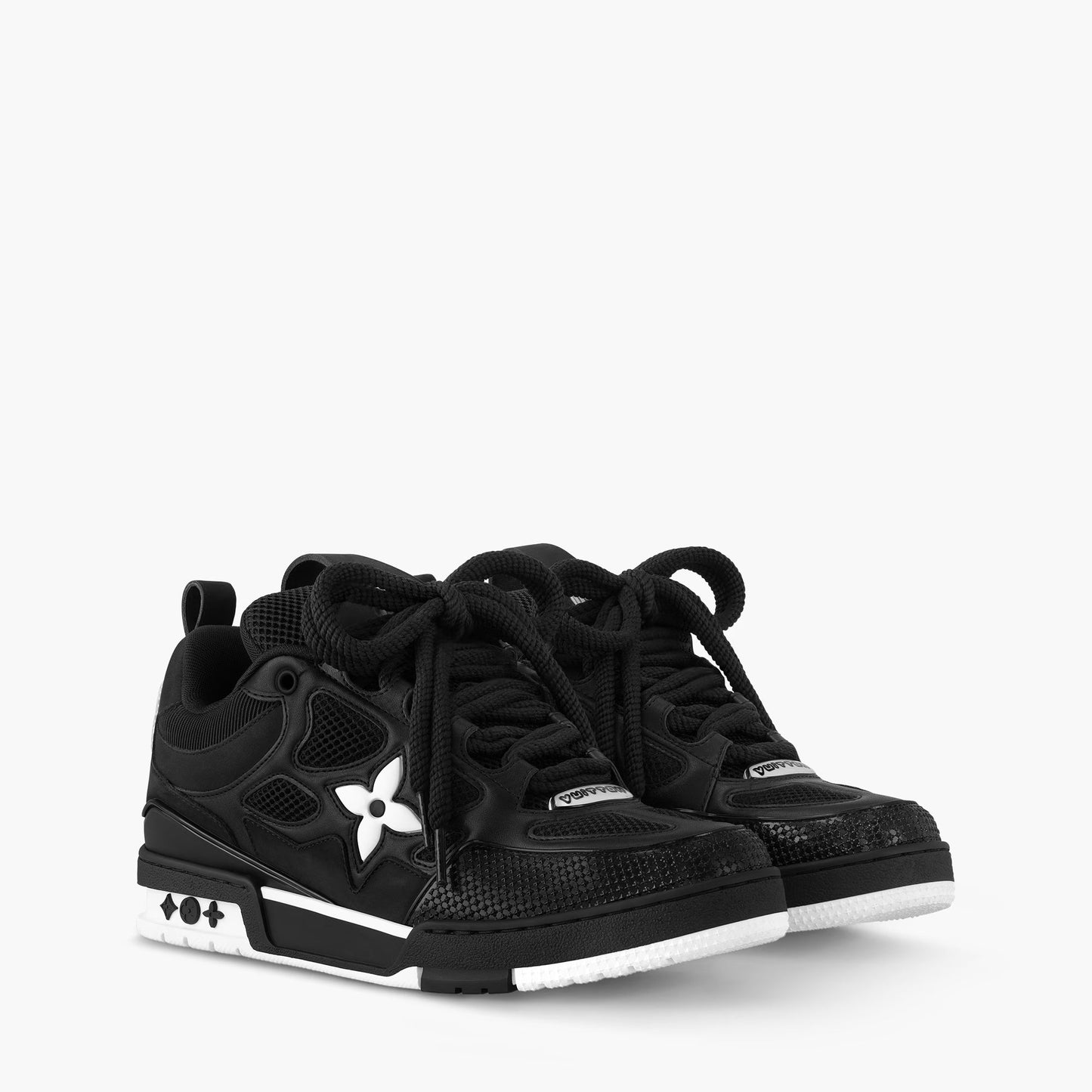 "LV" Skate Black White